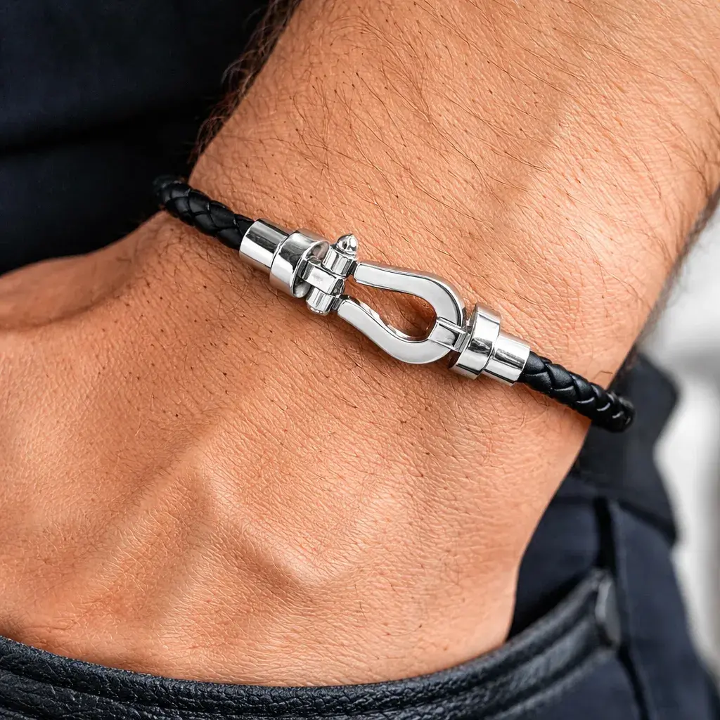 Pulsera Acero Piel Negra Trenzada Diseño Tipo Hebilla
