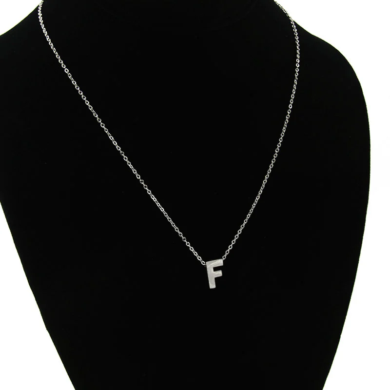 Collar Acero Inoxidable Plateado Letra F Pequeña Nice